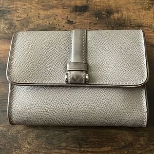 TUMI Sinclair French Horizon/NA Women's RTIF Trifold Wallet in Gray